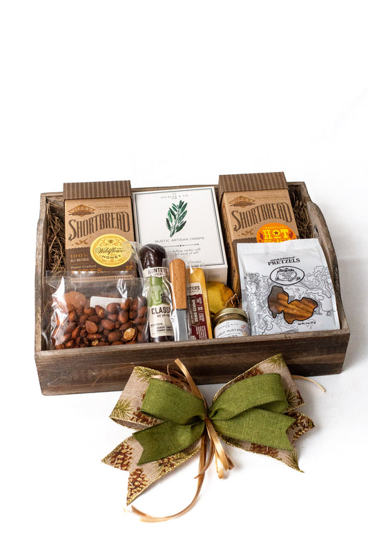 Classic Gourmet Gift Tray_Featured